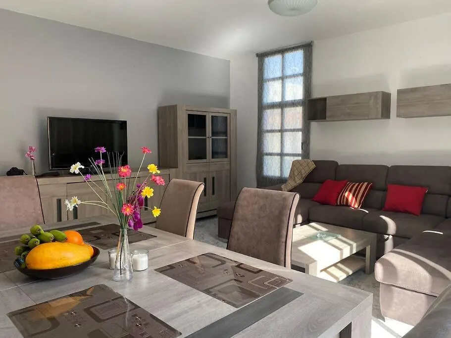 Three Bedroom Flat With Terrace Arona  Daire Arona (Tenerife)