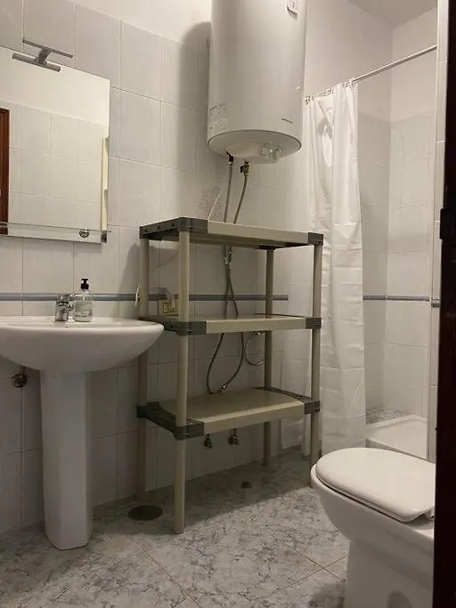 Three Bedroom Flat With Terrace Arona  Daire